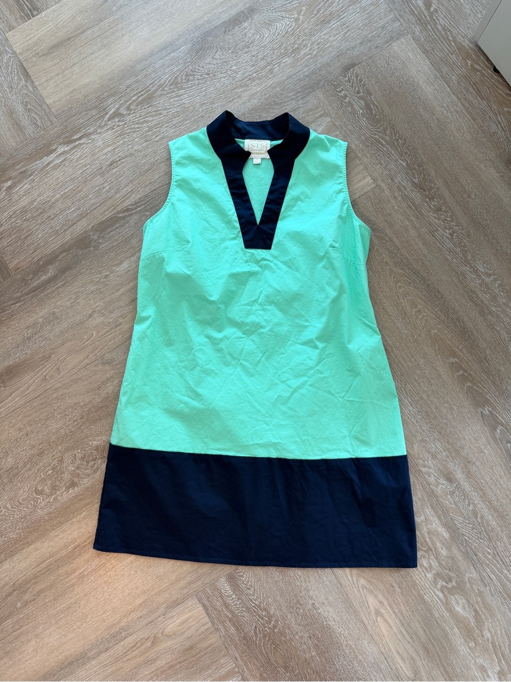 NWOT Navy and Green Sail to Sable Shift Dress Size XL